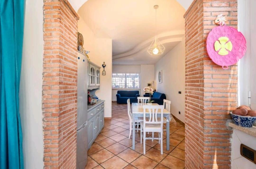 Casa Mary Hotel Fregenae Bagian luar foto