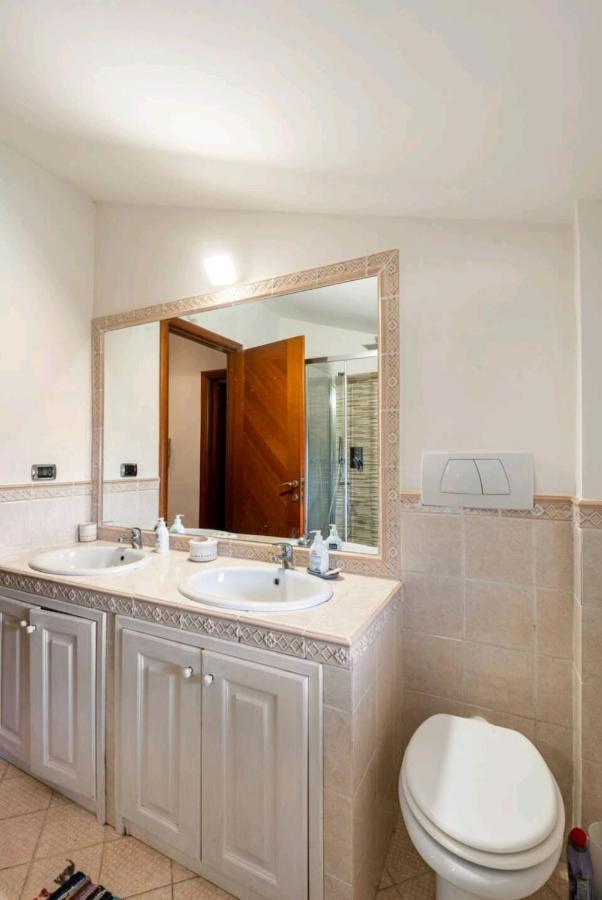 Casa Mary Hotel Fregenae Bagian luar foto